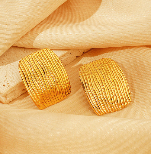 Oliver Jumbo Earrings